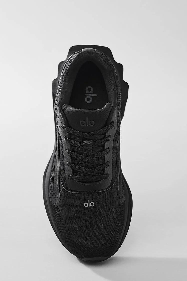 ALO Yoga Runner Unisex (Black) - Image 2