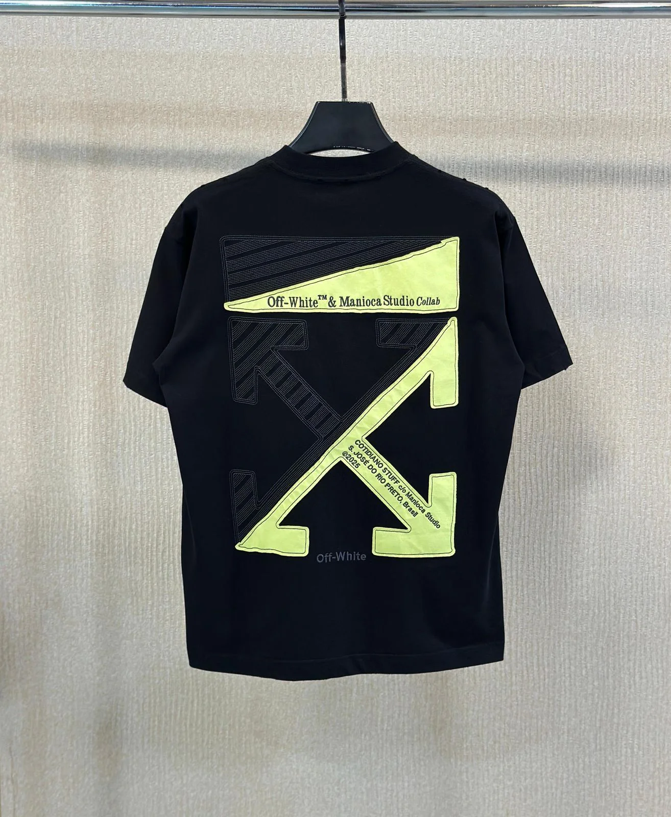 Off-White T-Shirt - Image 4
