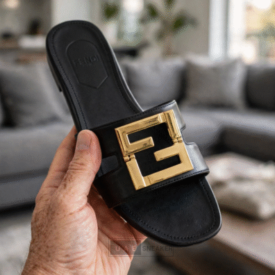Fendi FFold Slides Black