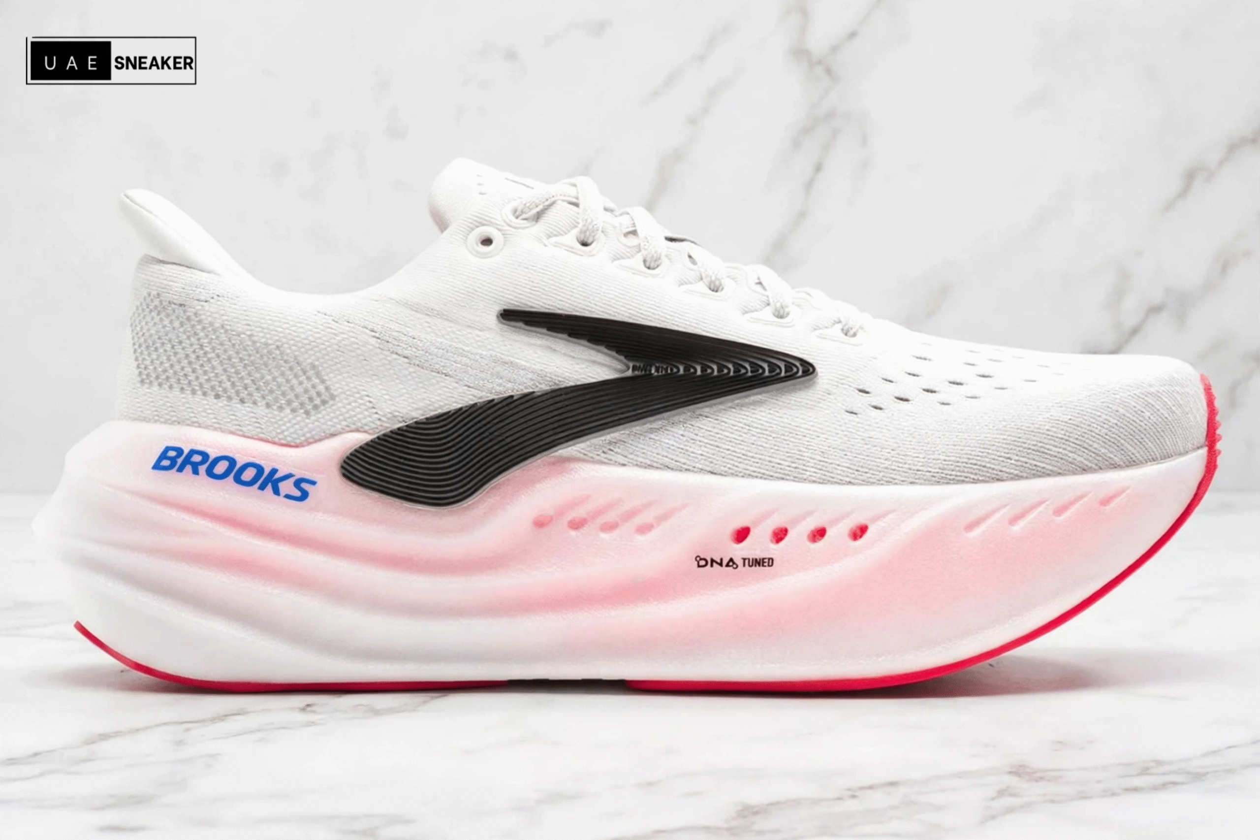 Brooks Glycerin Max White Black Diva Pink