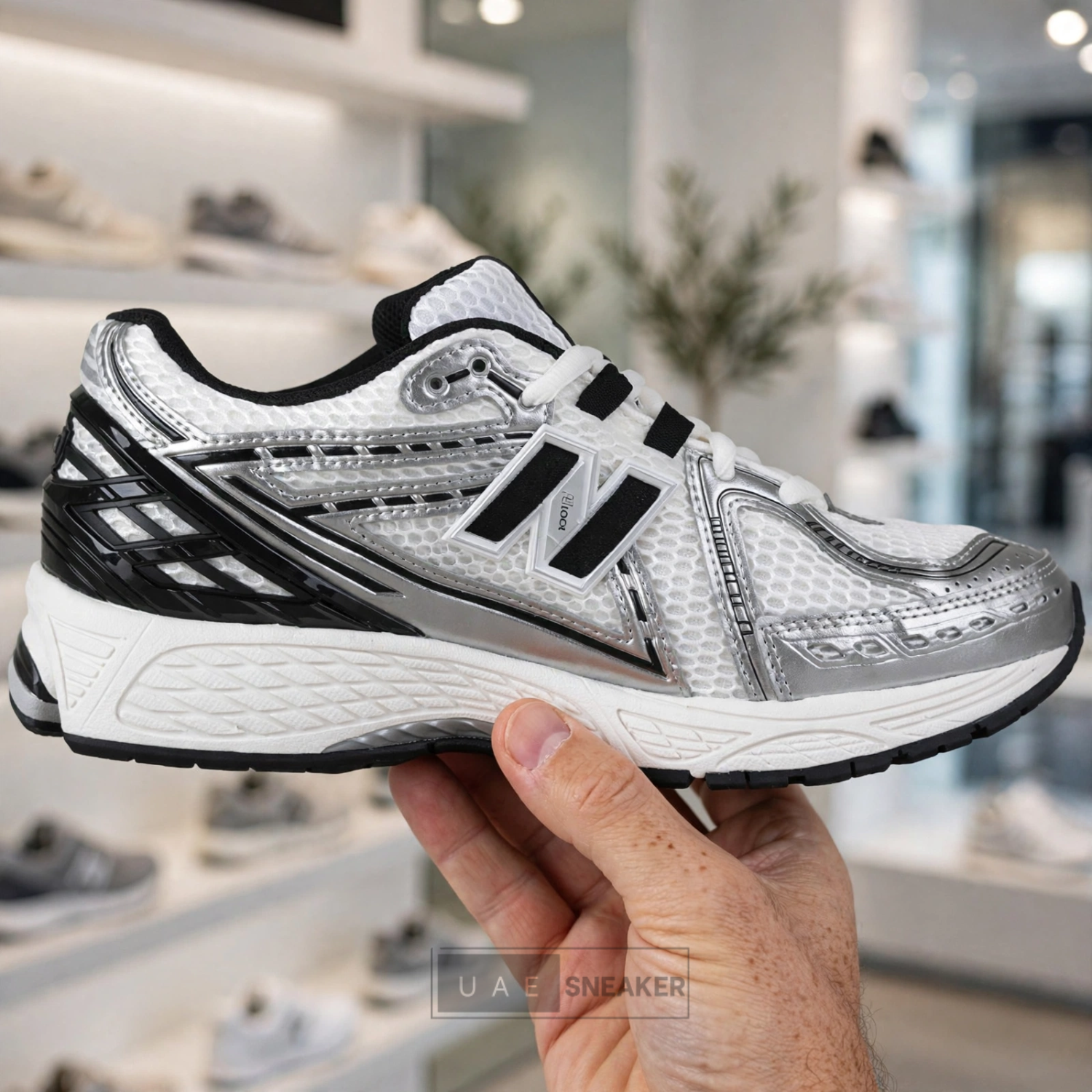 New Balance 1906R Silver Metallic Black