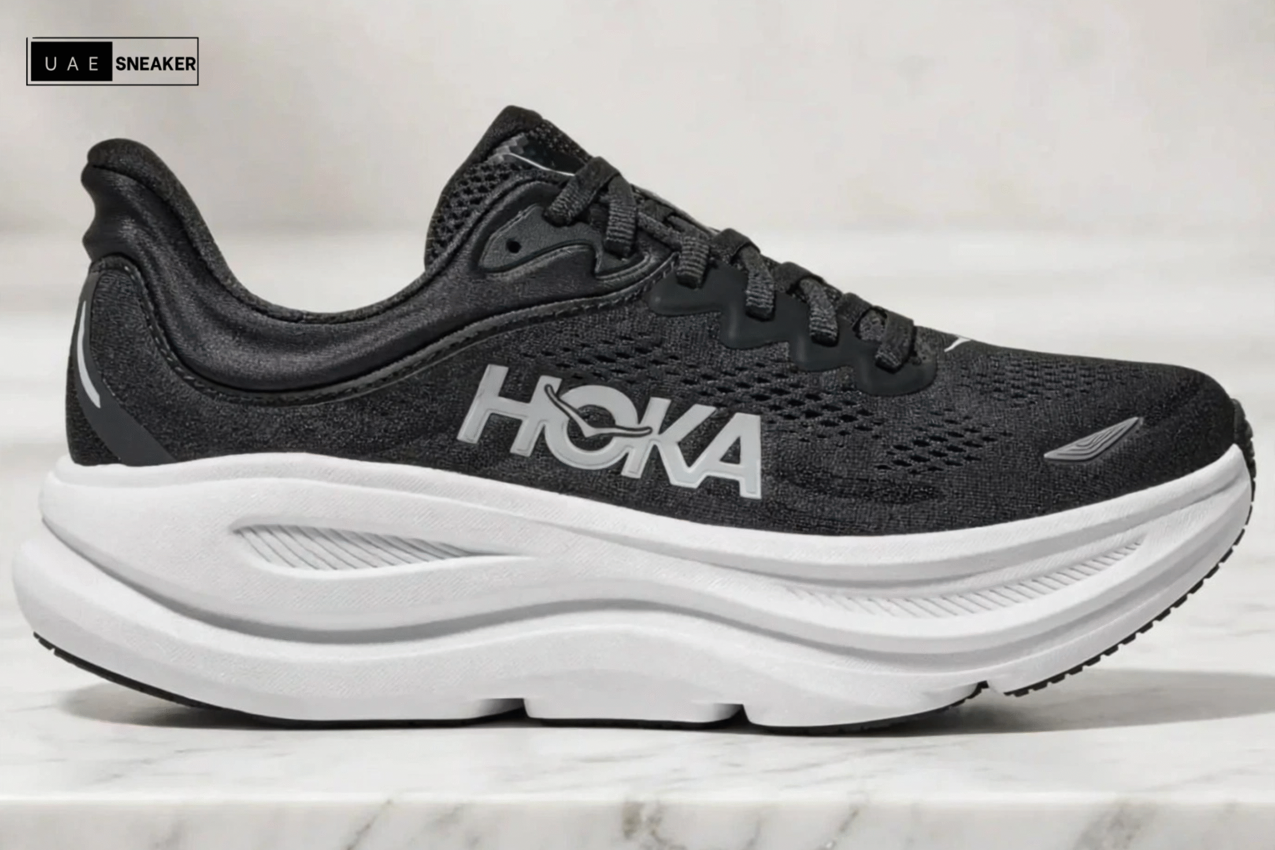 Hoka One One Bondi 9 Black White