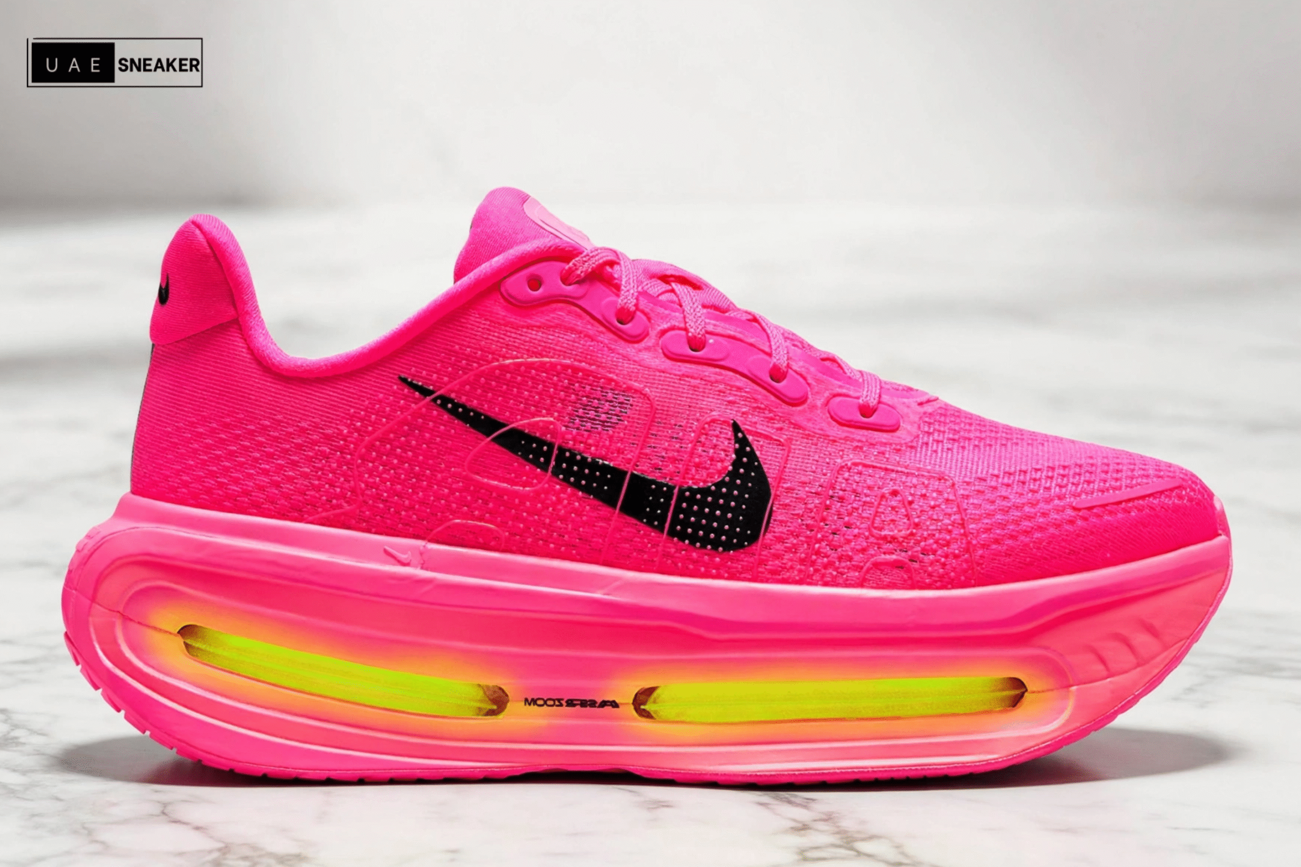 Nike Vomero Premium Hyper Pink