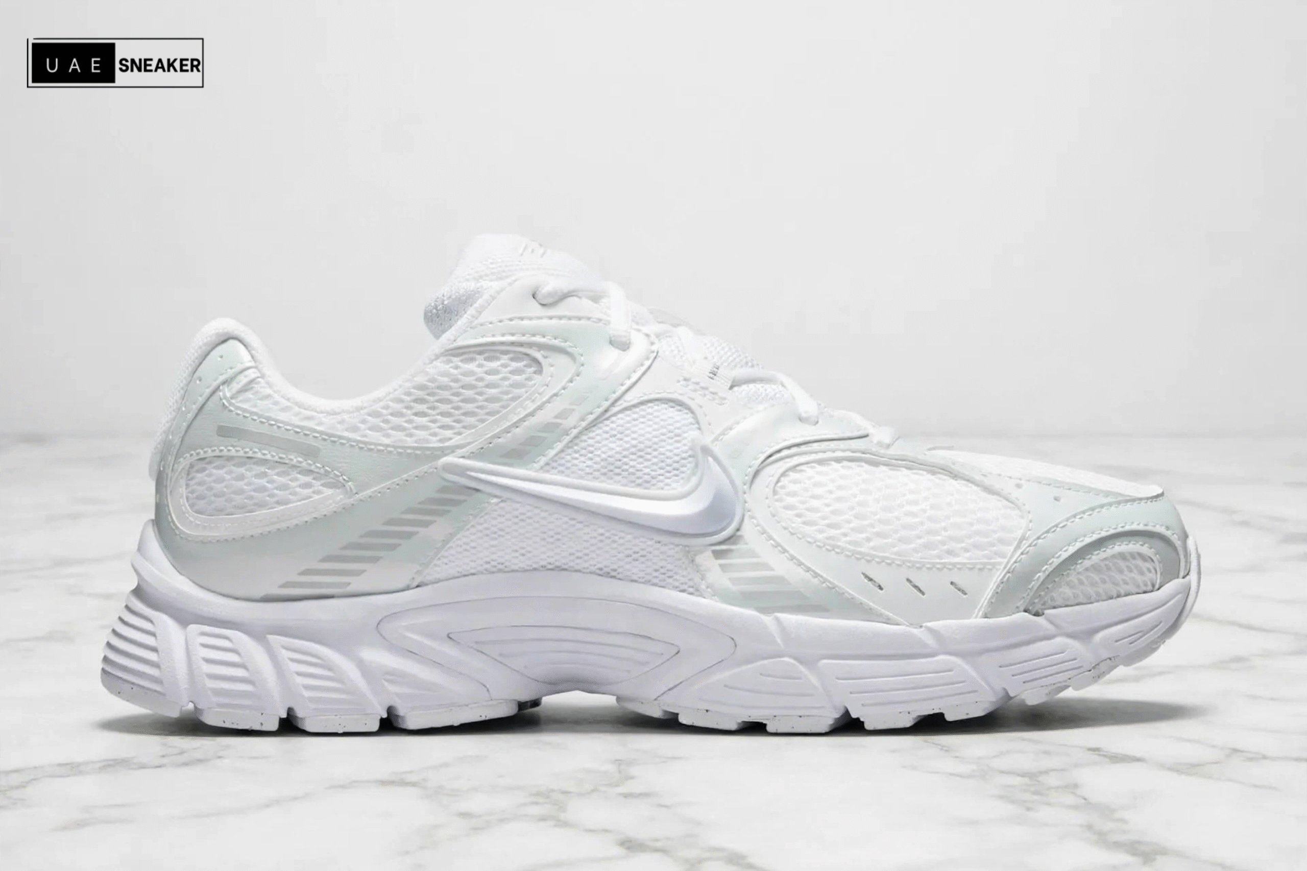 Nike V5 RNR White Black Metallic Silver