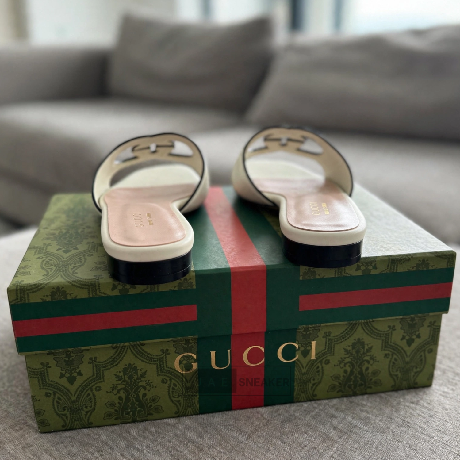 Gucci Women'S Slide Sandal White - Image 2