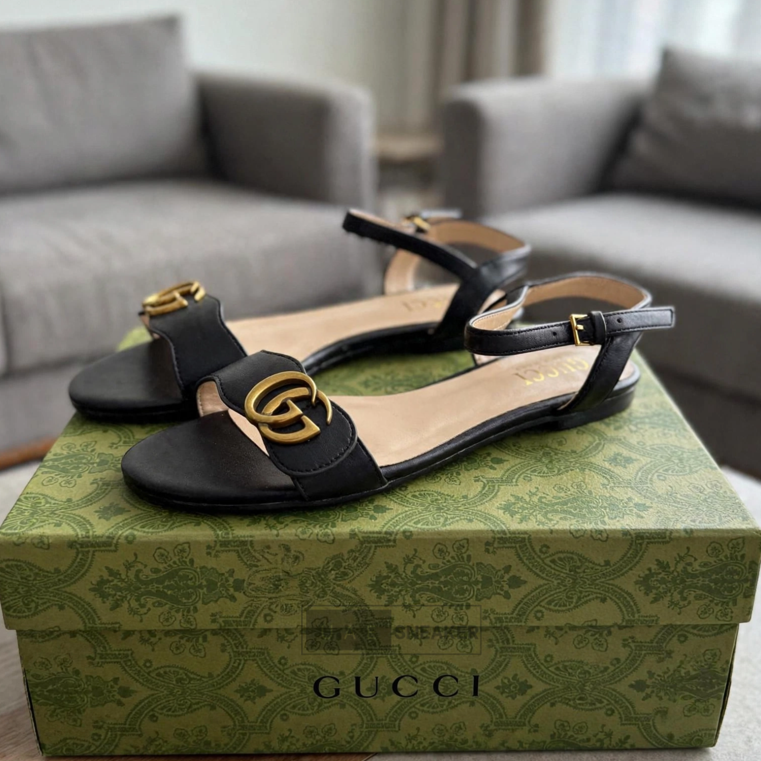 Gucci Marmont Flat Sandals Black - Image 2