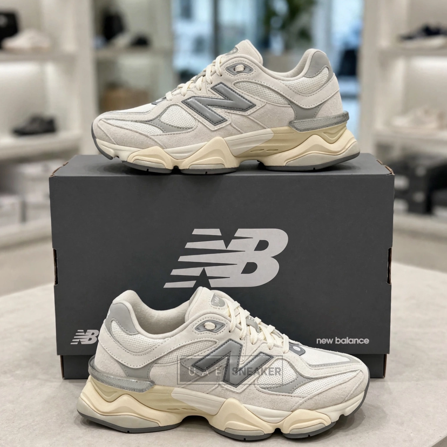 New Balance 9060 Moonbeam Sneakers Grey - Image 2