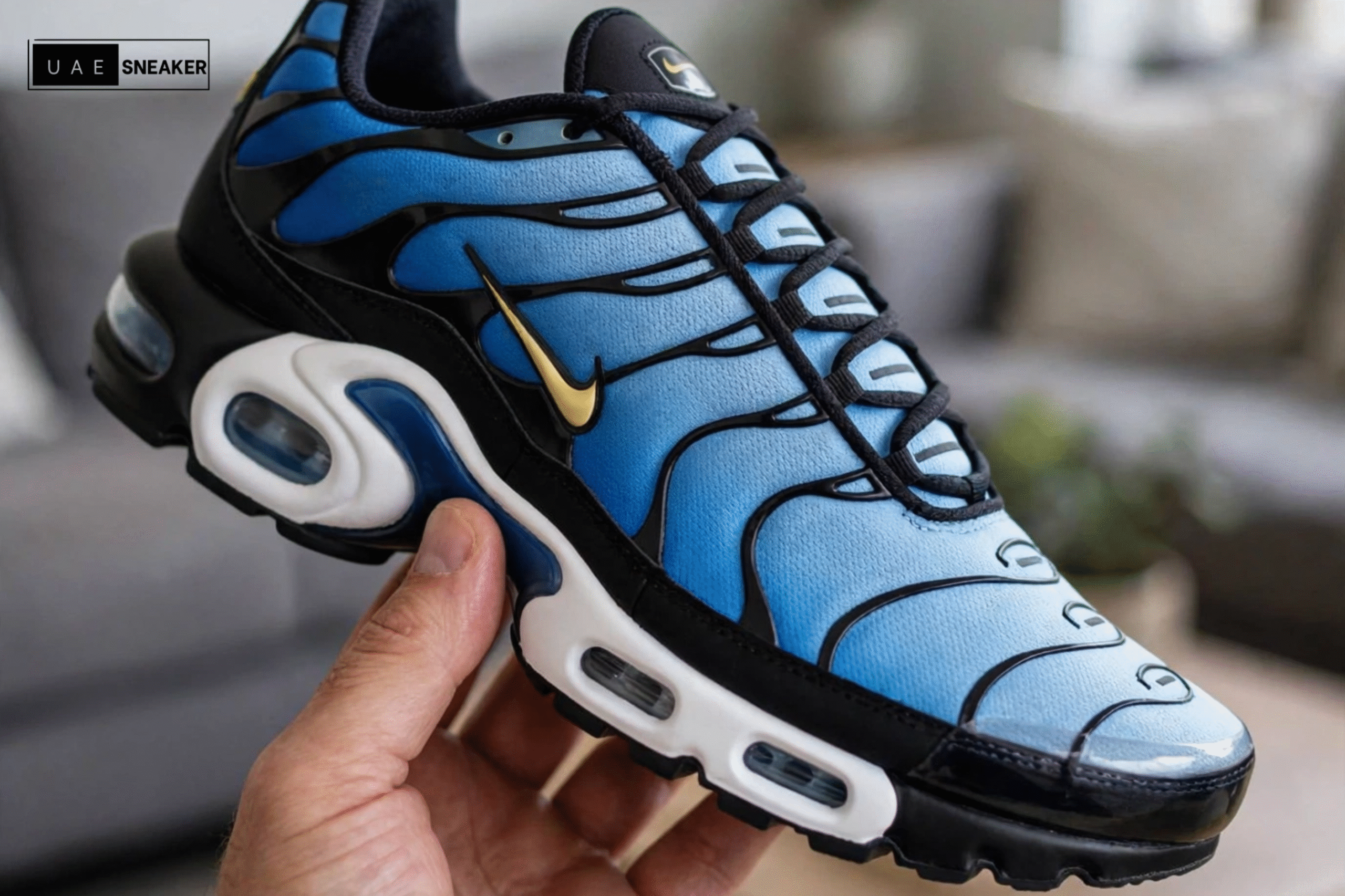 Nike Air Max Plus OG Hyper Blue - Image 2