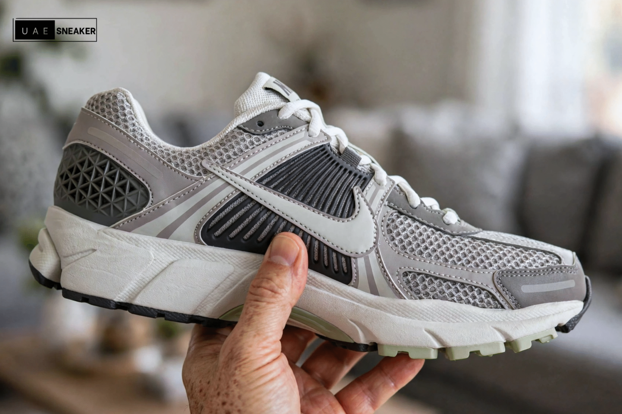 Nike Zoom Vomero 5 Cobblestone Flat Pewter - Image 2