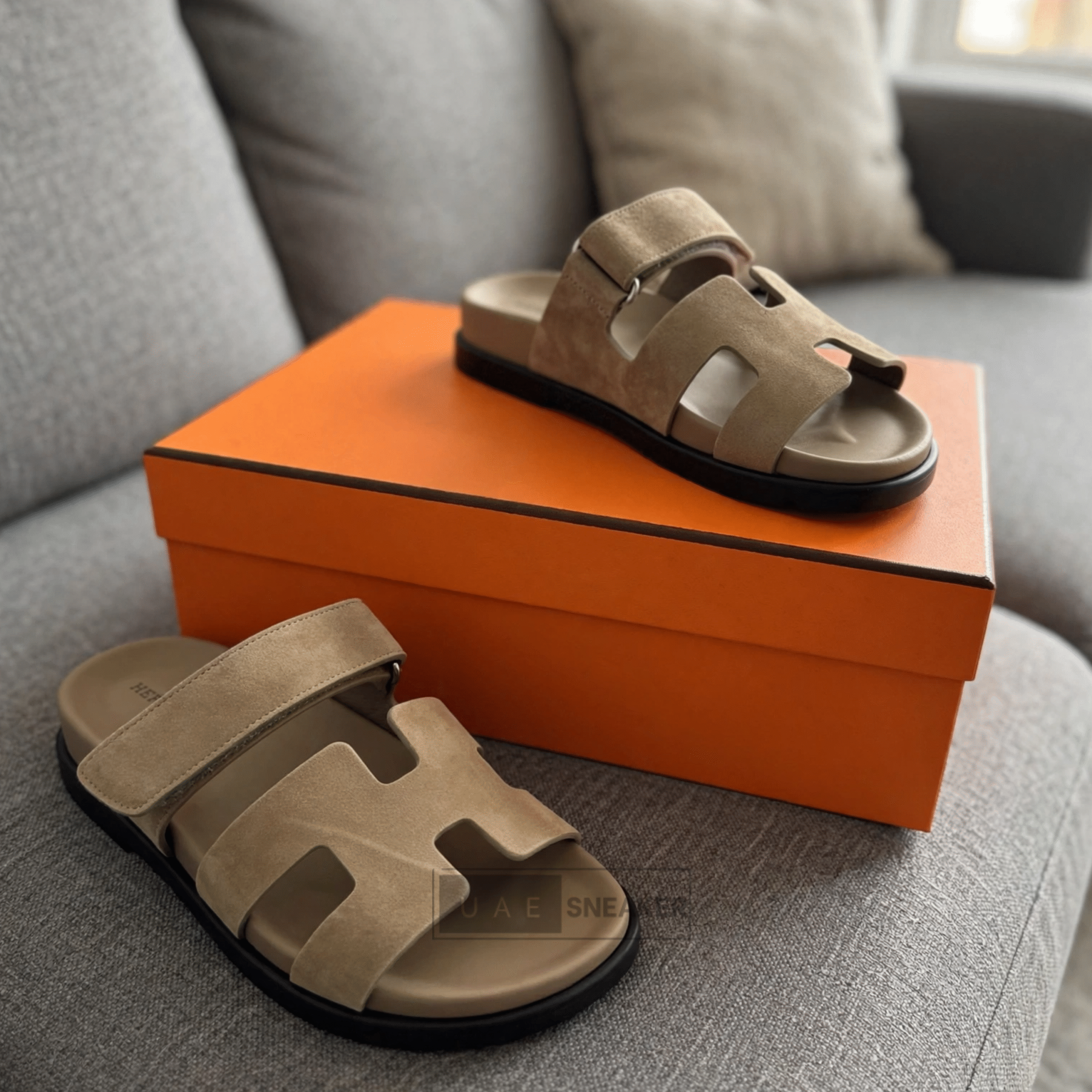 Hermes Chypre Sandals Beige - Image 3