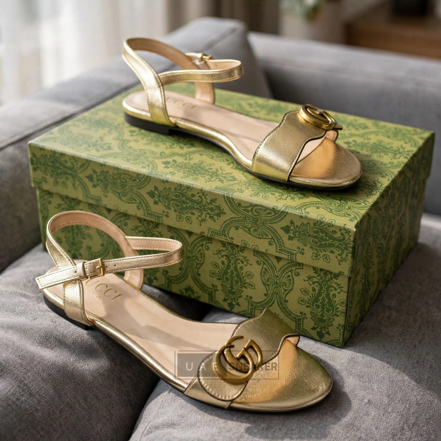 Gucci Marmont Flat Sandals Gold - Image 3