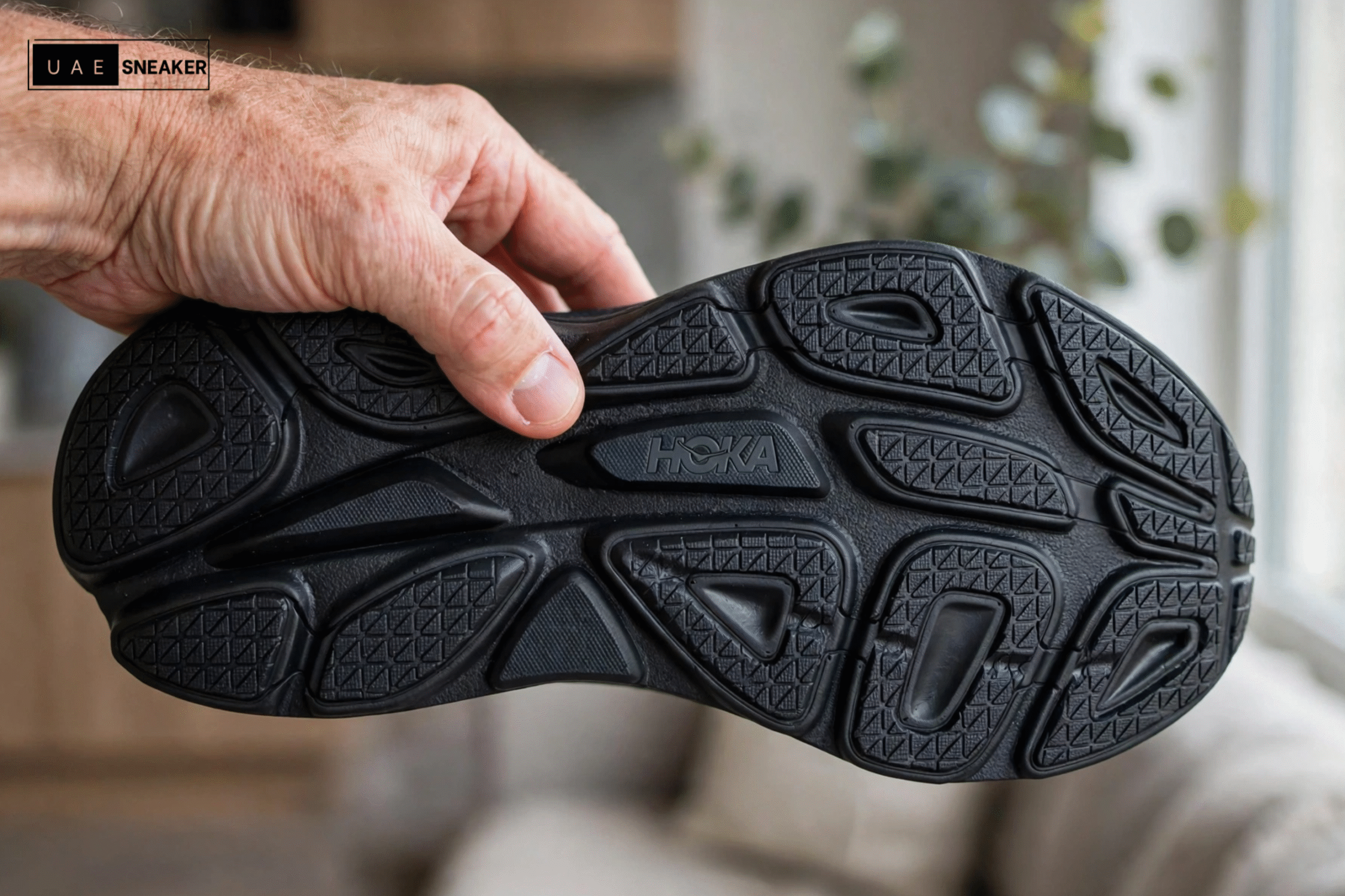 Hoka One One Bondi 8 Triple Black - Image 3