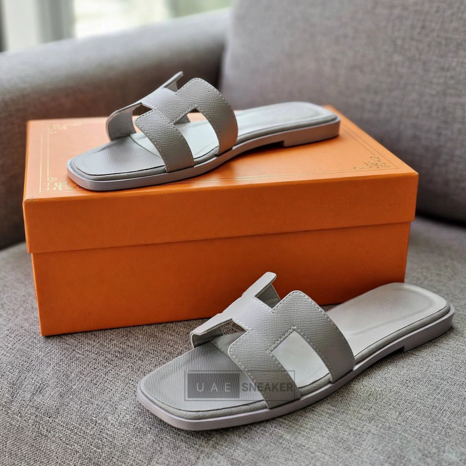 Hermès Oran Sandals Grey - Image 3