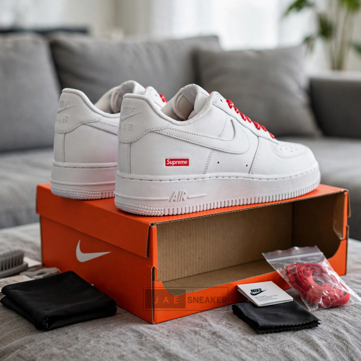 Nike Air force 1 x Supreme White - Image 3