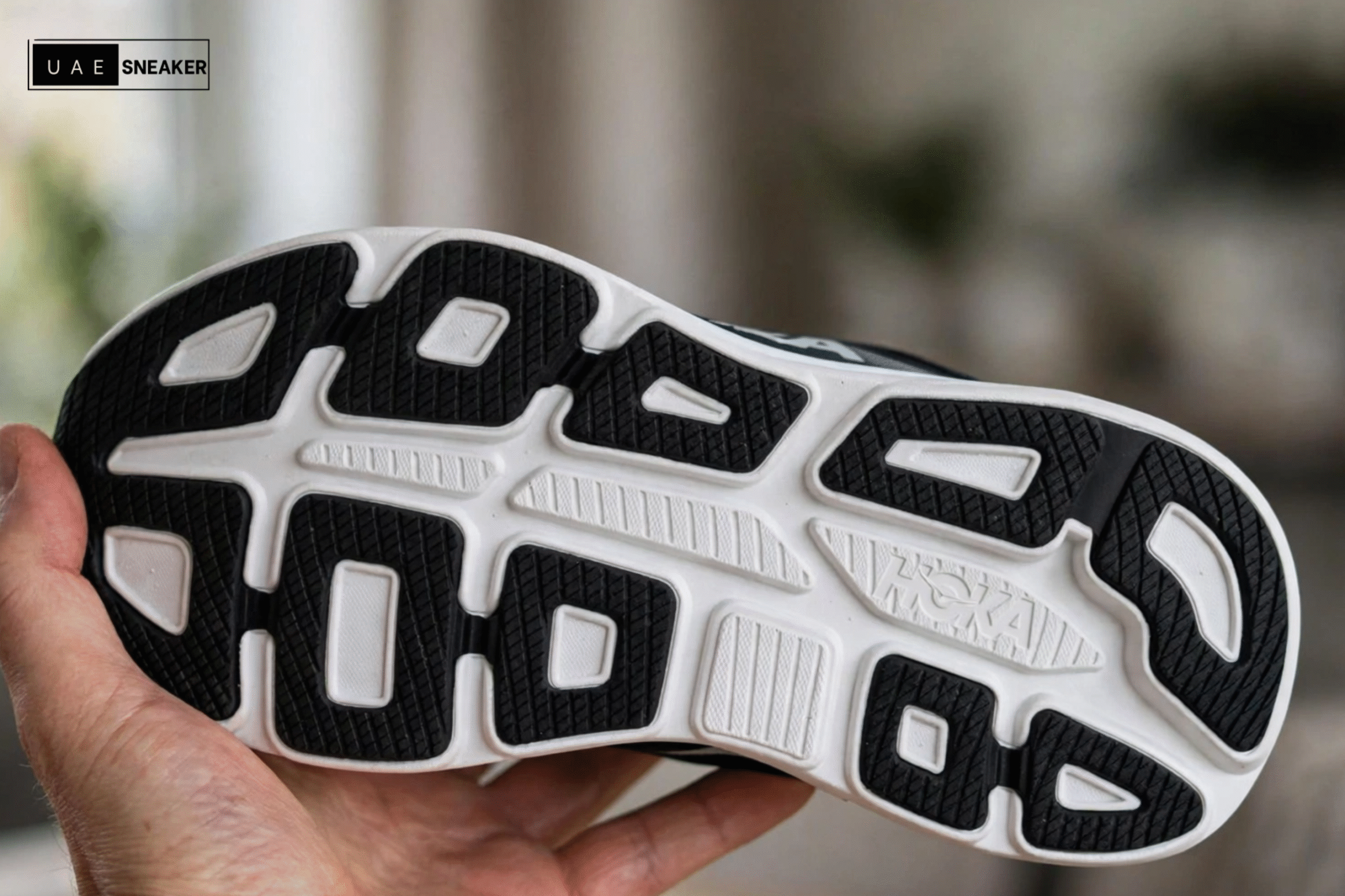Hoka One One Bondi 9 Black White - Image 3