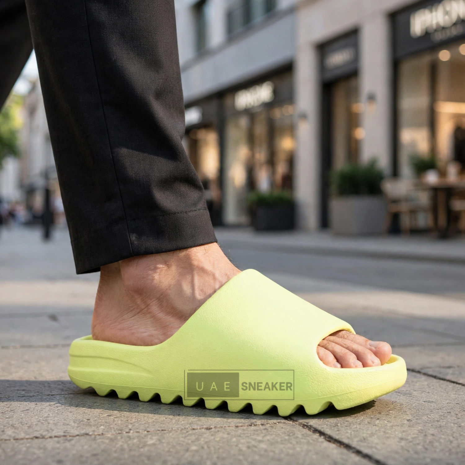 Yeezy Slide Glow Green - Image 3