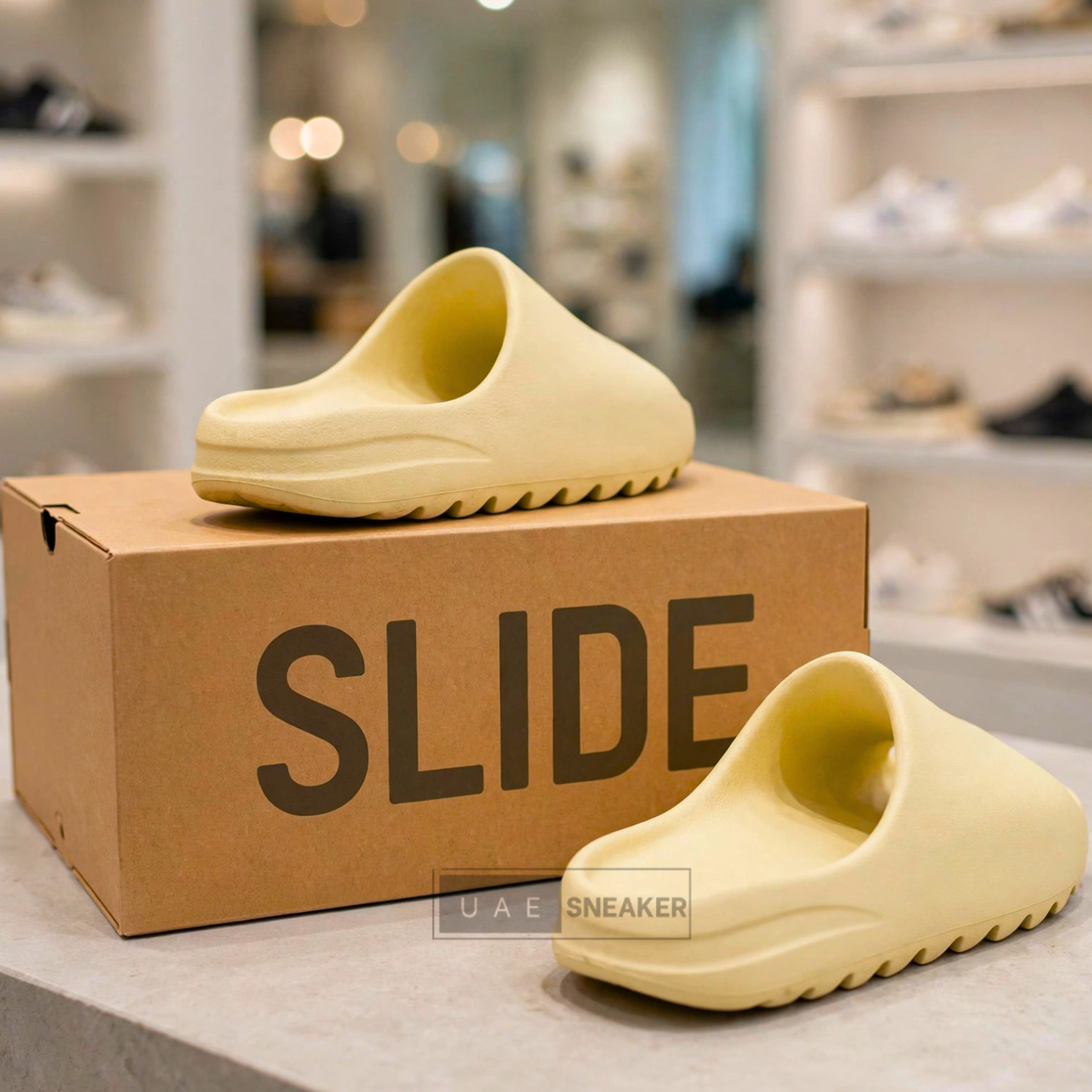 Yeezy Slide Mango - Image 3