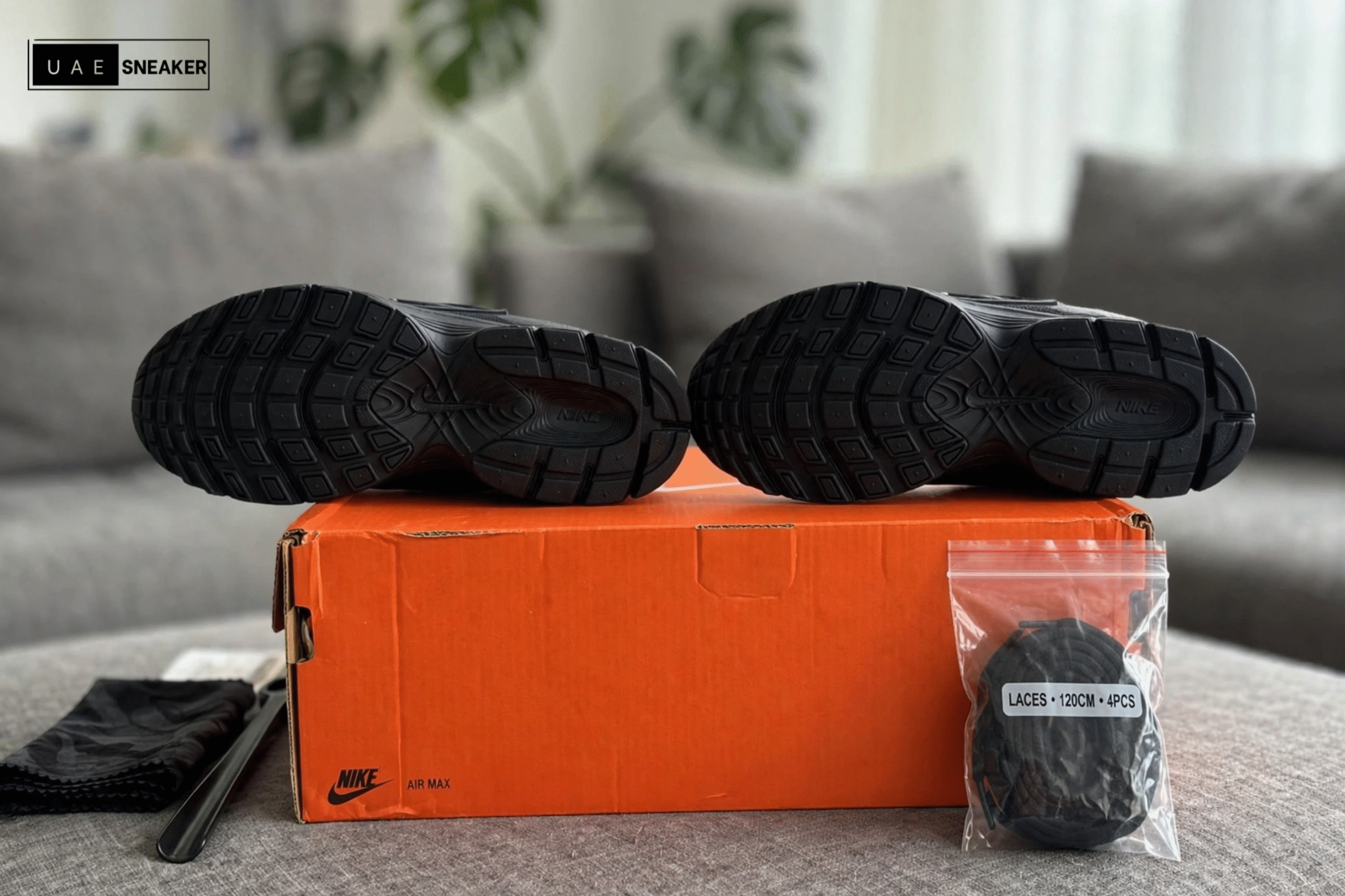 Nike V5 RNR Black Anthracite - Image 3