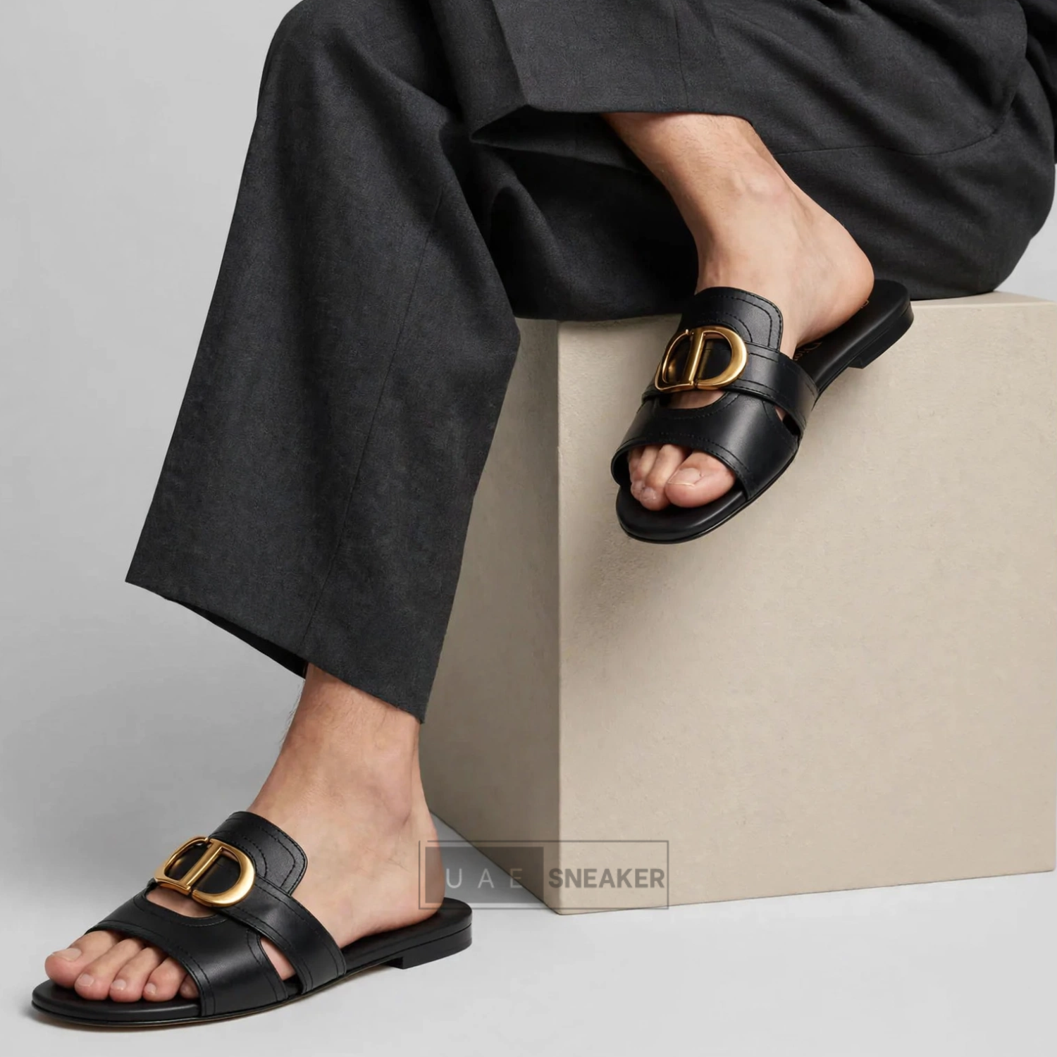 Christian Dior 30 Montaigne Black Calfskin - Image 4