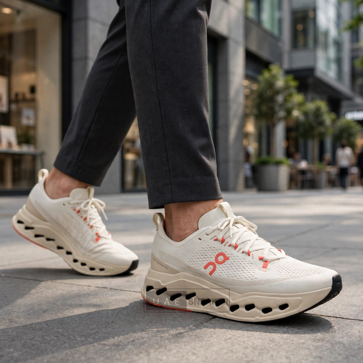 On Running Cloudsurfer Max Ivory Salmon - Image 4