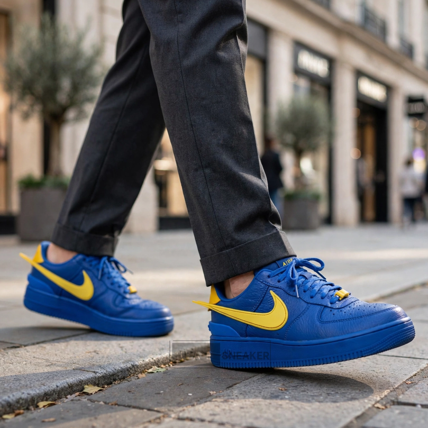 Nike Air Force 1 Low AMBUSH Game Royal - Image 4