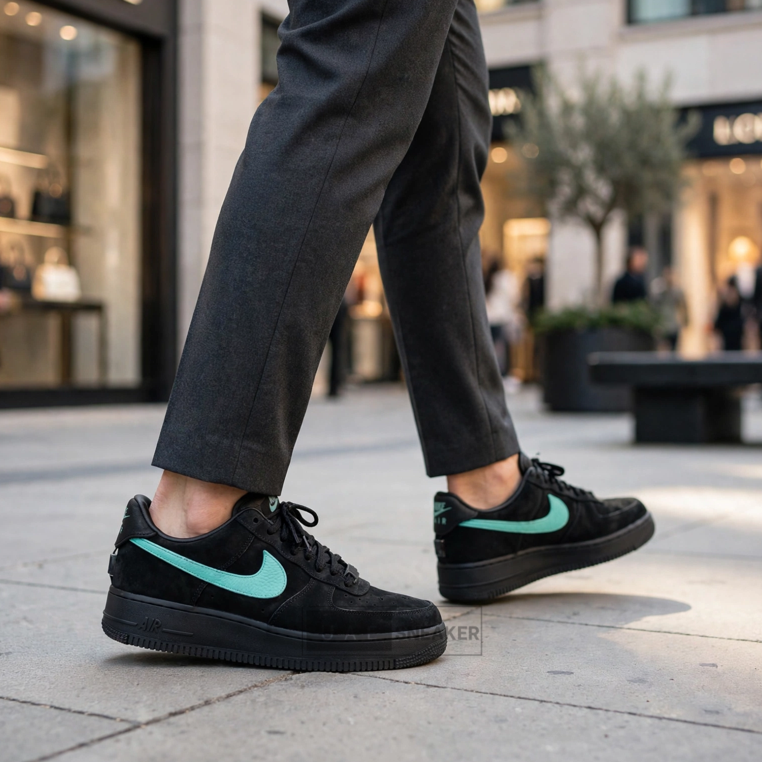 Nike Air Force 1 Low SP 'Tiffany & Co.' - Image 4