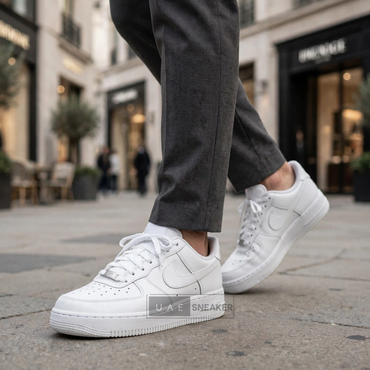 Nike Air Force 1 Triple White - Image 4