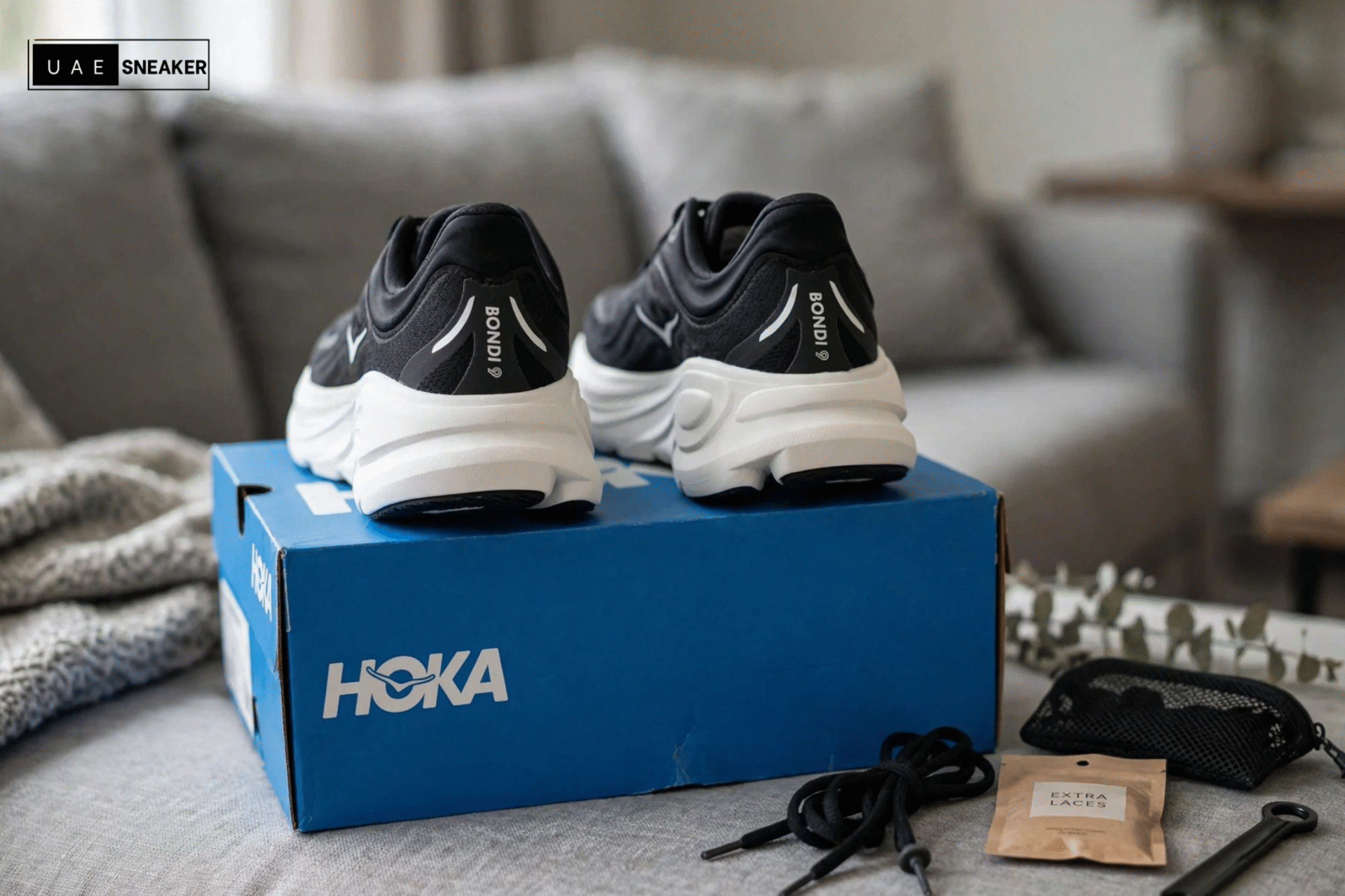 Hoka One One Bondi 9 Black White - Image 4