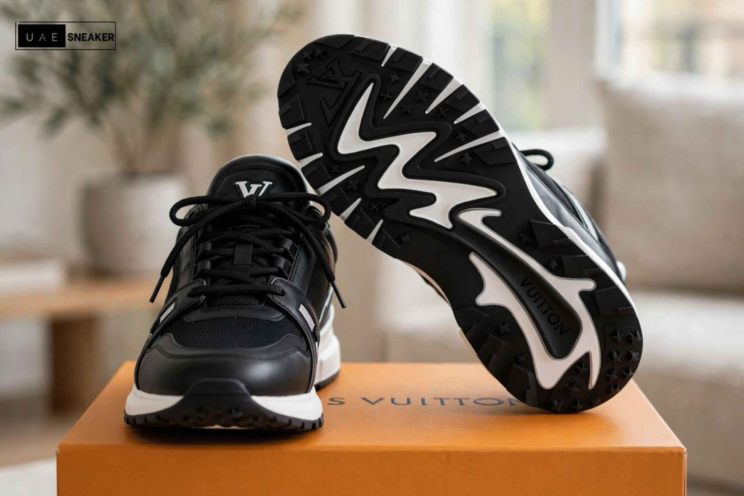 Louis Vuitton LV Runner Tatic Sneaker Black White - Image 4