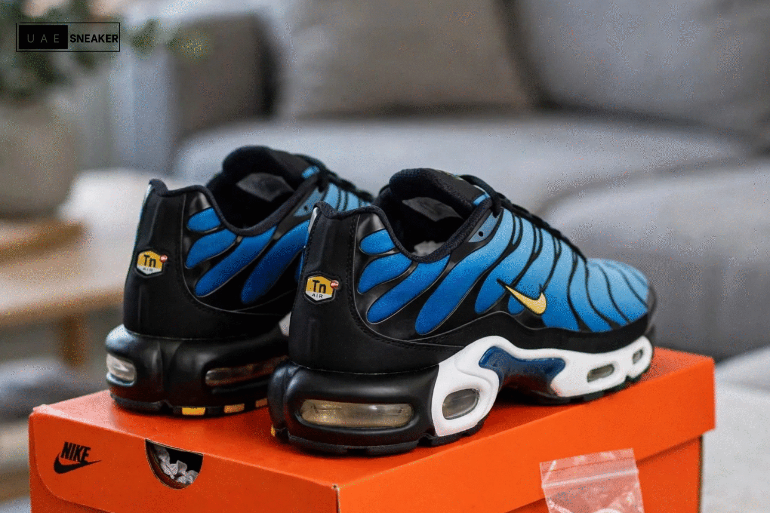 Nike Air Max Plus OG Hyper Blue - Image 4