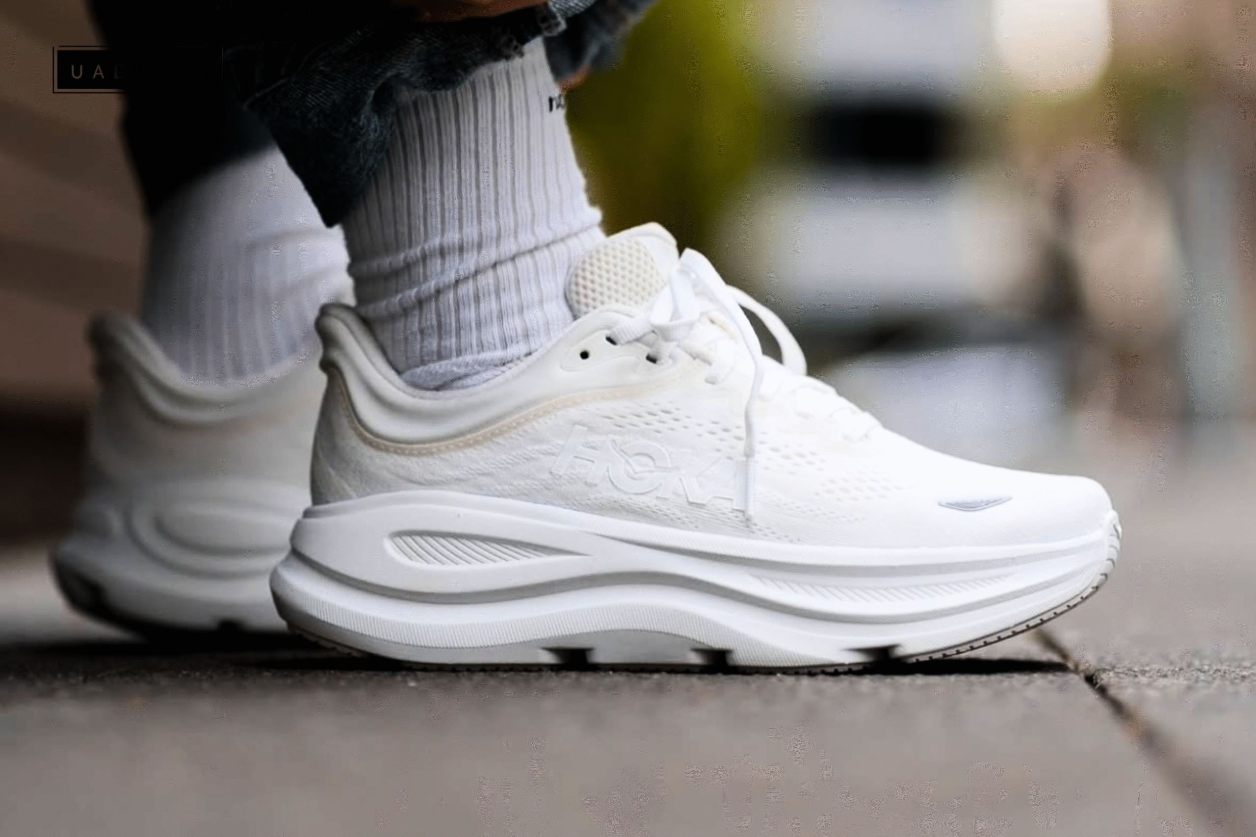 Hoka One One Bondi 9 Triple White - Image 6
