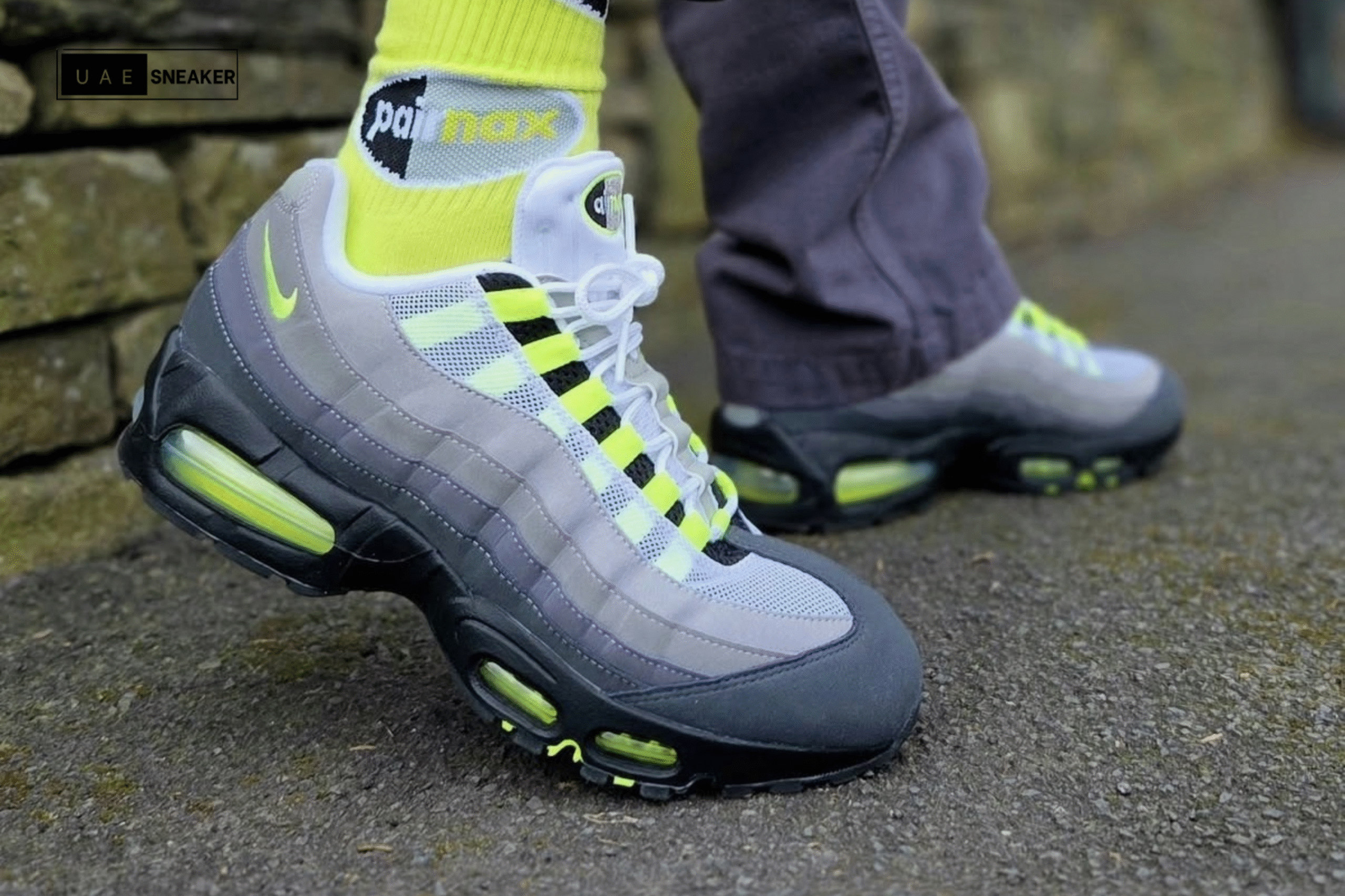 Nike Air Max 95 OG Big Bubble Neon - Image 6