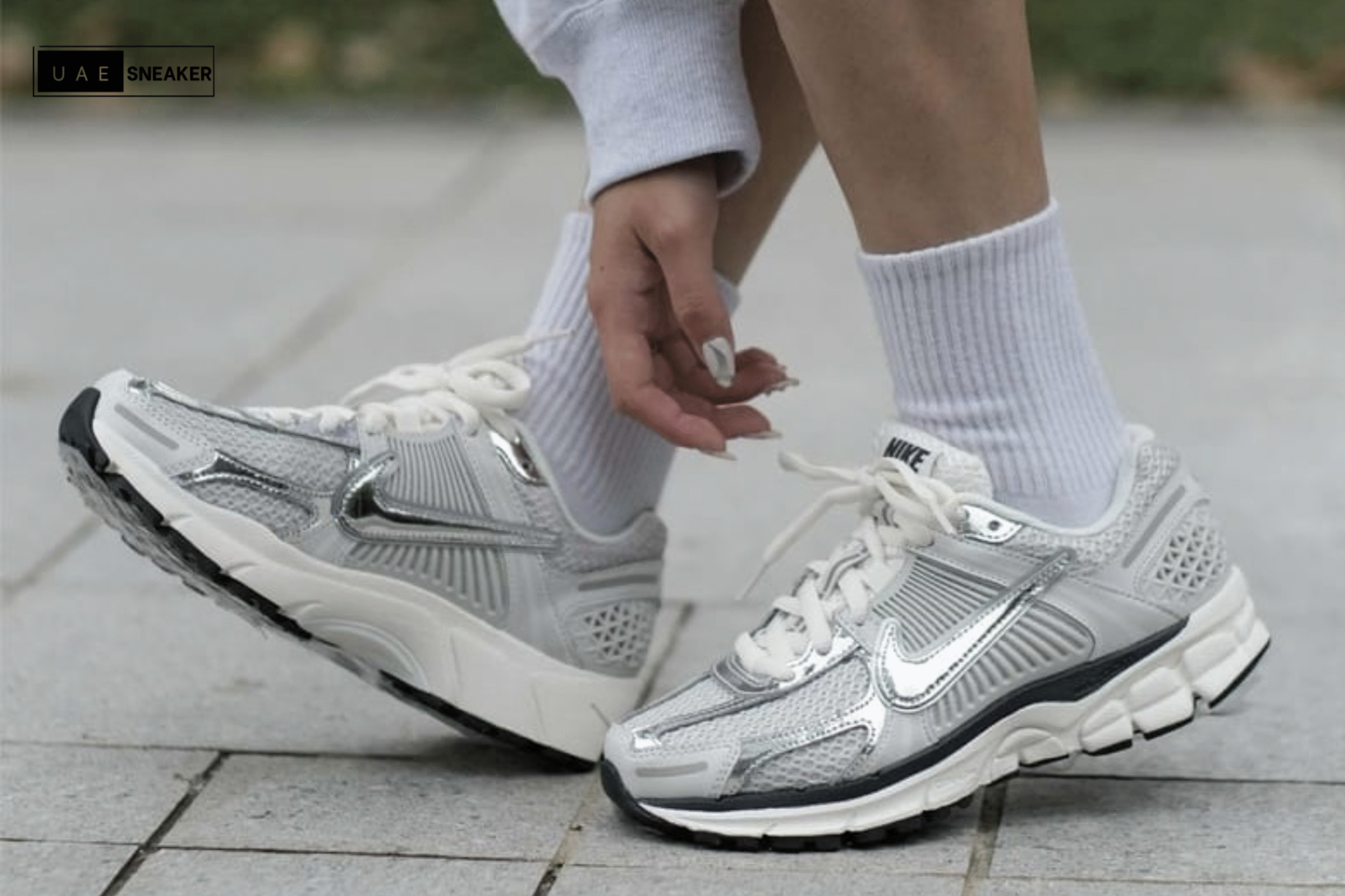 Nike Zoom Vomero 5 Photon Dust Metallic Silver - Image 6
