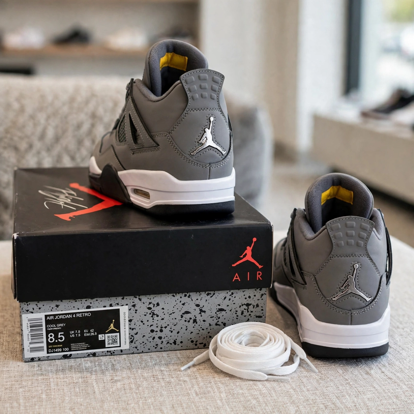 Air Jordan 4 Retro Cool Grey - Image 4